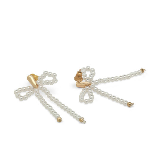 Faux pearls bow stud earrings